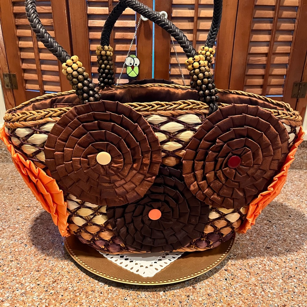 Chico’s Handcrafted Brown and Orange Zippered Woven Tote 10” x 18”